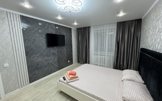 Аренда 1-комнатной квартиры посуточно, 35 м², Толстого, дом  68 - Продажа и аренда недвижимости в Павлодаре