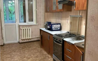 Продажа 3-комнатной квартиры, 65 м², ул. Тлендиева, дом  254 - Продажа  трехкомнатных квартир в Алматы с фото