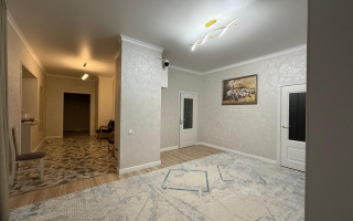 Продажа 5-комнатного дома, 240 м², ул. Куанышбаева, дом  33 - Продажа домов, коттеджей в Караганде
