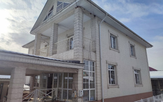 Продажа 7-комнатного дома, 497 м², ул. 1-я - Продажа действующего бизнеса в Усть-Каменогорске