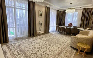 Продажа 5-комнатной квартиры, 160 м², ул. Муканова, дом  41/24 - Продажа  пятикомнатных квартир в Караганде