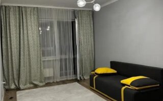 Продажа 1-комнатной квартиры, 40 м²