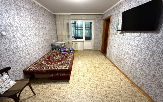 Продажа 3-комнатной квартиры, 47 м², мкр-н 16, дом  5 - Продажа  трехкомнатных квартир в Караганде