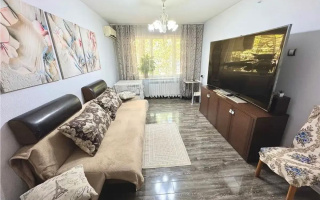 Продажа 3-комнатной квартиры, 62 м², 12 мкр., дом  16 - Продажа квартир в Алматы