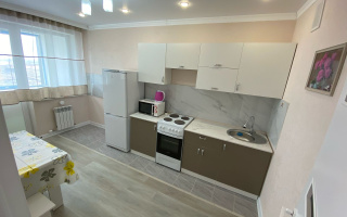 Аренда 1-комнатной квартиры, 40 м², ул. Баглановой, дом  6/1 - Аренда квартиры помесячно в Астане
