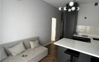 Продажа 2-комнатной квартиры, 42 м²