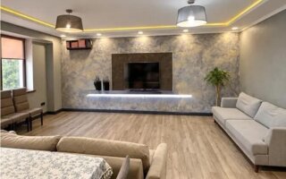 Продажа 2-комнатной квартиры, 93 м²