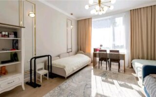 Продажа 4-комнатной квартиры, 145.5 м²