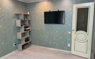 Продажа 1-комнатной квартиры, 30.6 м²