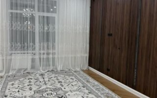 Продажа 2-комнатной квартиры, 60.8 м²