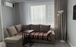 Продажа 2-комнатной квартиры, 42 м²