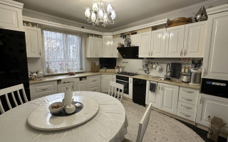 Продажа 4-комнатного дома, 140 м², ул. Сыгай - Продажа домов, коттеджей в Алматы