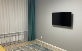 Аренда 1-комнатной квартиры посуточно, 38 м², ул. Петрова, дом  7 - ул. Сатпаева - Аренда  однокомнатных квартир посуточно в Астане