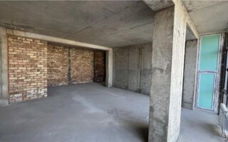 Продажа 3-комнатной квартиры, 93 м²