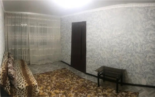 Продажа 2-комнатной квартиры, 42 м², 11 кв-л, дом  7 - Продажа  двухкомнатных квартир в Караганде