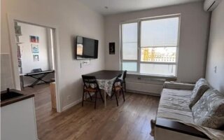 Продажа 1-комнатной квартиры, 41.2 м²