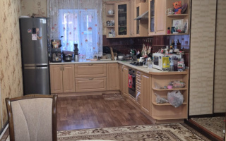 Продажа 7-комнатного дома, 200 м² - Продажа домов, коттеджей от собственников в Алматы