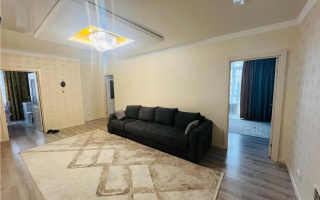 Продажа 3-комнатной квартиры, 72.5 м², ул. Кургальжинское шоссе, дом  27а - Продажа  трехкомнатных квартир в Астане