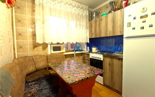 Продажа 3-комнатной квартиры, 58 м², мкр-н 21 - Продажа  трехкомнатных квартир в Караганде с фото