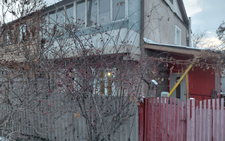 Аренда 4-комнатного дома, 80 м² - Продажа домов, коттеджей в Атырау