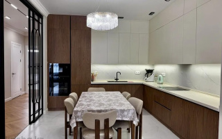 Аренда 4-комнатной квартиры, 160 м² - Аренда квартир помесячно в Казахстане