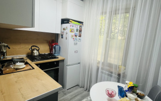 Продажа 3-комнатной квартиры, 62 м², ул. Казыбек би, дом  183 - Чокина/Исаева - Продажа  трехкомнатных квартир в Алматы