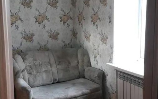 Продажа 4-комнатной квартиры, 70 м², ул. Аманжолова, дом  23 - Продажа  четырехкомнатных квартир в Караганде