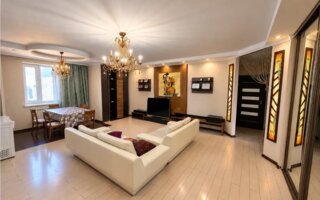 Продажа 4-комнатной квартиры, 165.3 м² - Продажа четырехкомнатных квартир в кирпичном доме в Алматы