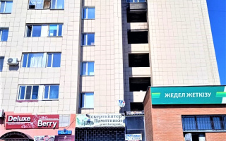 Продажа , 60 м², пр. Бухар-жырау - Продажа офисных и торговых помещений в Караганде с фото