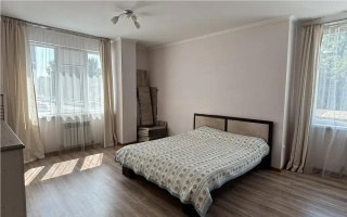 Продажа 2-комнатной квартиры, 76.7 м², ул. Макатаева, дом  131/3 - Продажа квартир в Алматы