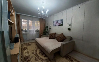 Продажа 3-комнатной квартиры, 60 м², мкр-н 8, дом  20 - Продажа квартир в Алматы