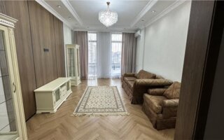 Продажа 2-комнатной квартиры, 75 м²