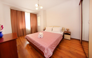 Аренда 2-комнатной квартиры посуточно, 48 м², Каблукова, дом  38г - ул. Торайгырова - Аренда квартир посуточно в Алматы