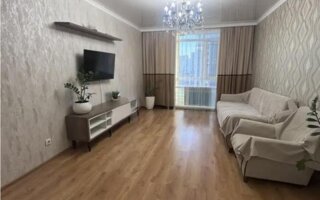 Продажа 2-комнатной квартиры, 72 м²