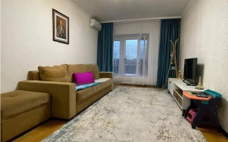 Продажа 3-комнатной квартиры, 70.5 м², ул. Валиханова, дом  32 - Продажа  трехкомнатных квартир в Алматы