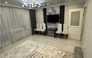 Продажа 4-комнатной квартиры, 77 м², ул. Гапеева, дом  12 - Продажа  четырехкомнатных квартир в Караганде