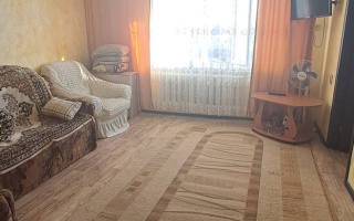 Аренда 2-комнатной квартиры посуточно, 40 м², ул. Дюсембекова, дом  3 - Аренда квартиры посуточно в Караганде