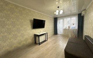 Продажа 3-комнатной квартиры, 62 м²