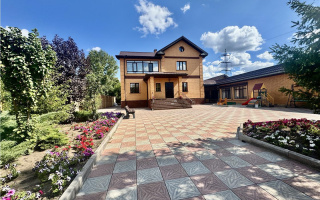 Продажа 6-комнатного дома, 417.7 м², ул. Ермекова - Продажа домов, коттеджей в Караганде с фото