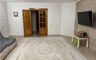 Продажа 3-комнатной квартиры, 83 м²