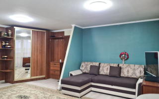 Продажа 3-комнатной квартиры, 63 м², ул. Бажова, дом  339/2 - Продажа жилой и коммерческой недвижимости в Усть-Каменогорске