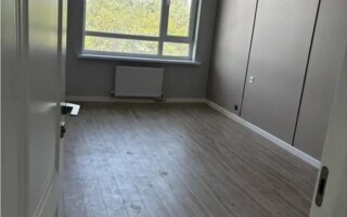 Продажа 1-комнатной квартиры, 47 м²