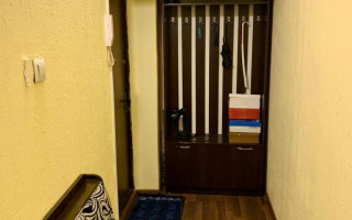 Продажа 2-комнатной квартиры, 46 м², 8 мкр., дом  72 - Продажа квартир в Алматы