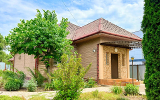Продажа 4-комнатного дома, 130 м², ул. Зеленая, дом  2 - Продажа домов, коттеджей в Алматы