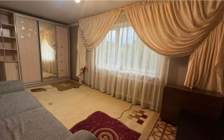 Продажа 10-комнатной квартиры, 43.3 м² - Продажа пятикомнатных и более квартир в Алматы