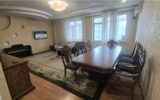 Продажа 4-комнатной квартиры, 138 м², ул. Габдуллина, дом  11 - Продажа  четырехкомнатных квартир в Астане с фото