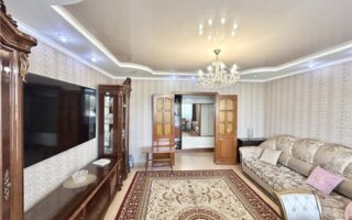 4-комн. квартира, 7/9 этаж, пр. Республики, 30/2