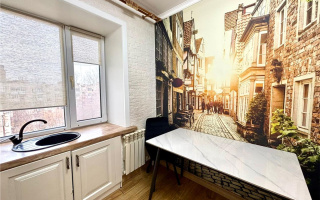 Продажа 3-комнатной квартиры, 59 м², ул. Аманжолова, дом  71 - Продажа  трехкомнатных квартир в Караганде