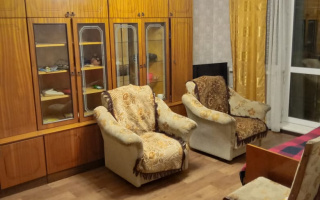Аренда 3-комнатной квартиры, 60 м², ул. Ержанова, дом  59 - Аренда квартиры помесячно в Караганде