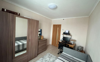 Продажа 4-комнатной квартиры, 79 м², пр. Шахтеров - Продажа  четырехкомнатных квартир в Караганде
